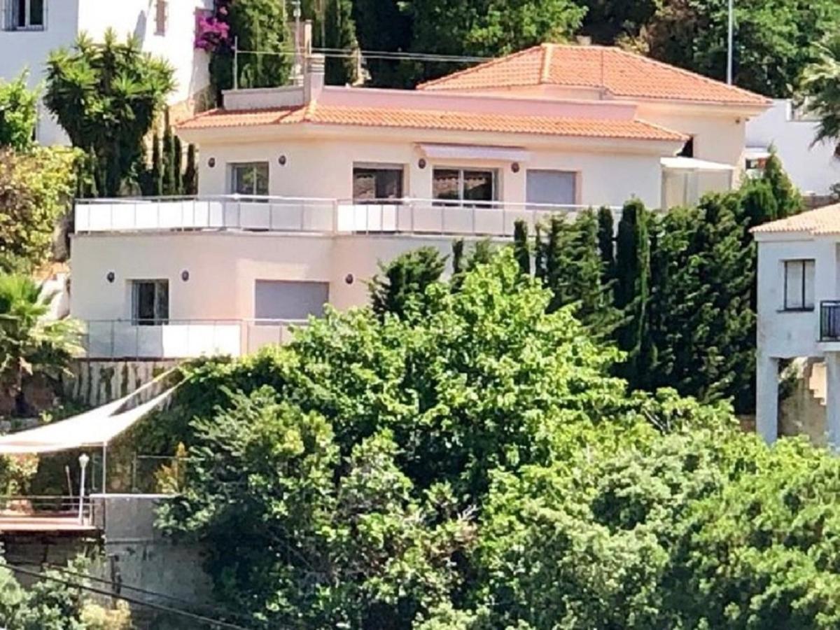 Privacy, Pool, Nature, With Breathtaking View Villa