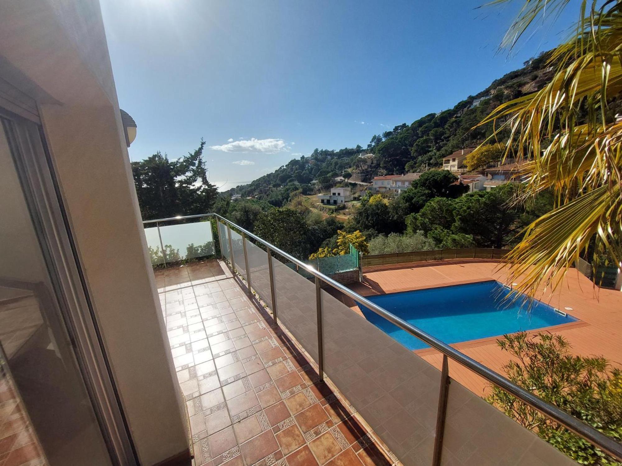 Privacy, Pool, Nature, With Breathtaking View